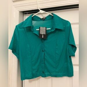 NWTO-1XL Crop Top, button up, sheer.